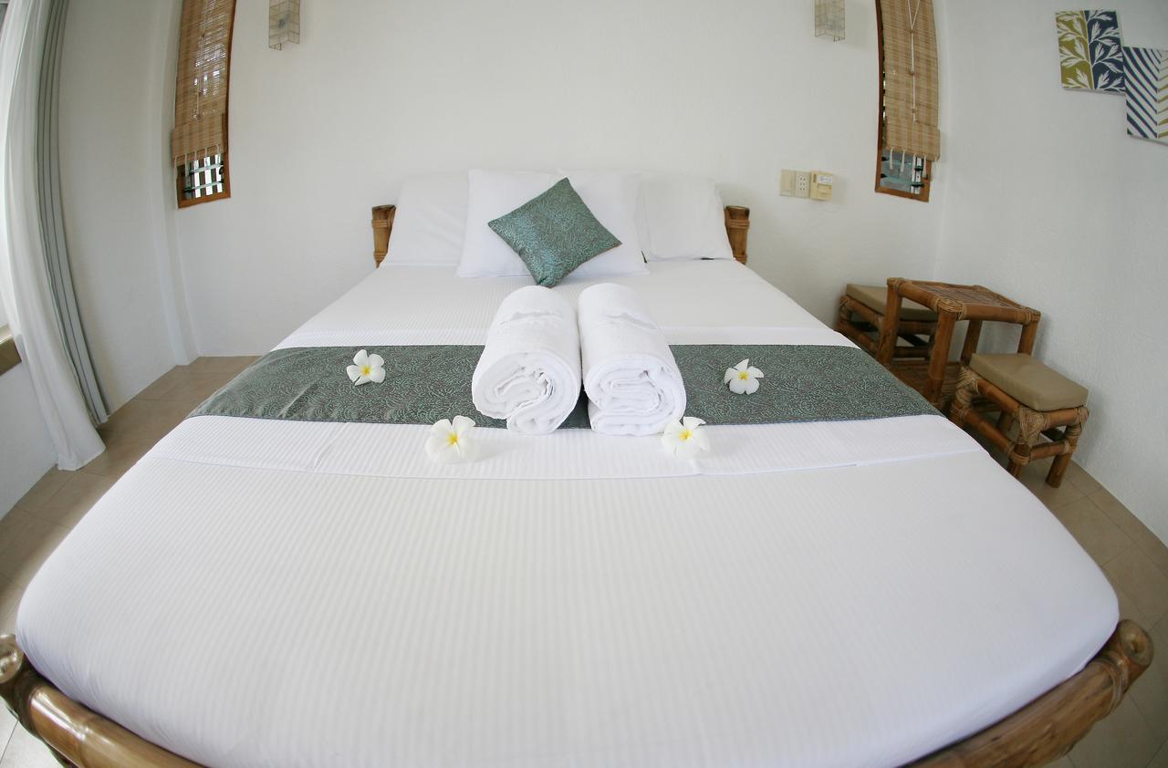 Elysia Beach Resort Donsol Exteriör bild